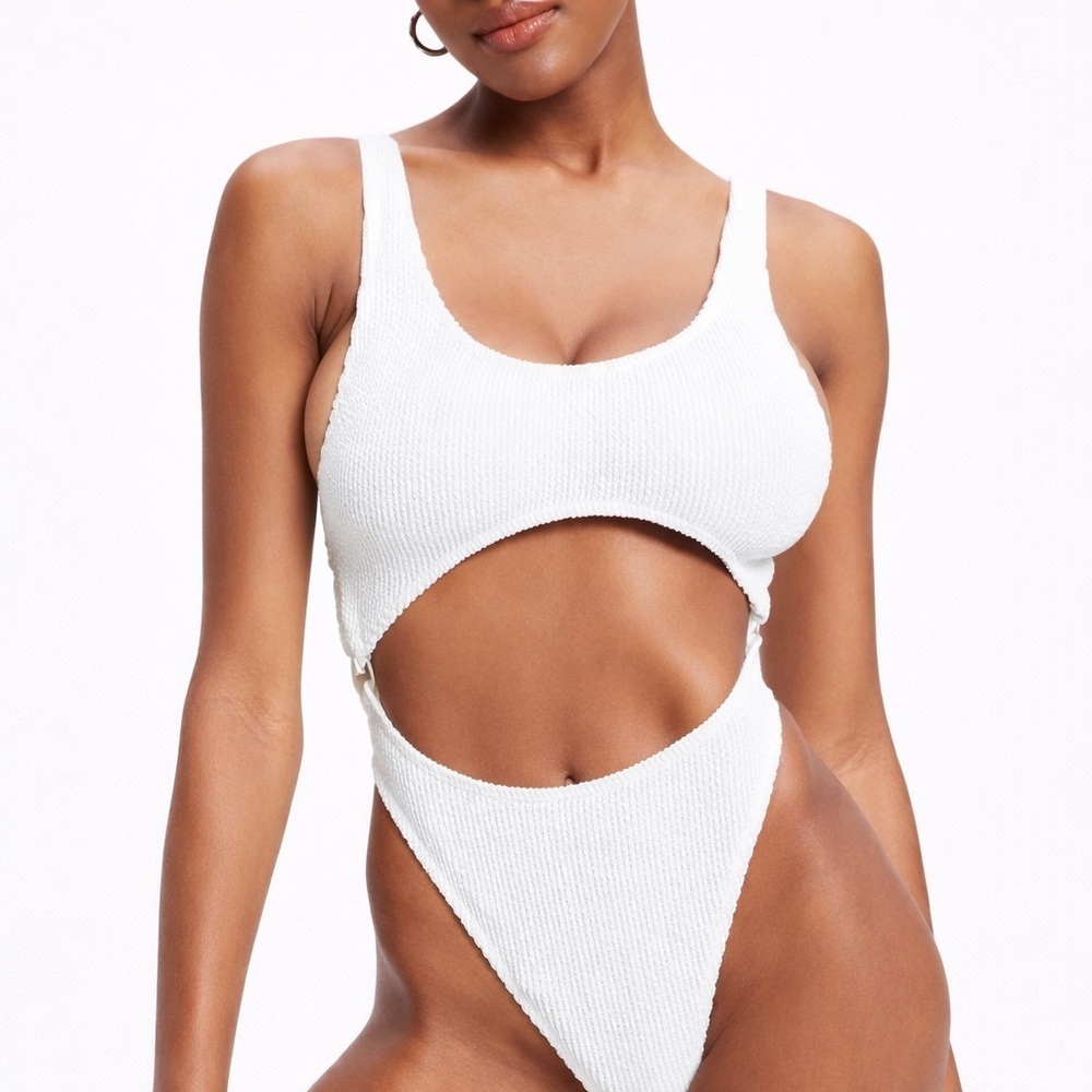 NWT Good American L/XL Always Fits Monokini 0889 One Piece Textured Swim Suit